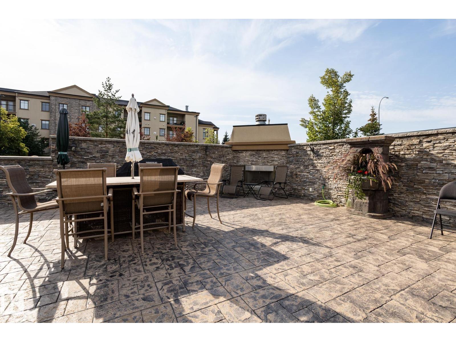 Photo 28 of 409 160 Magrath Rd Nw, Edmonton AB