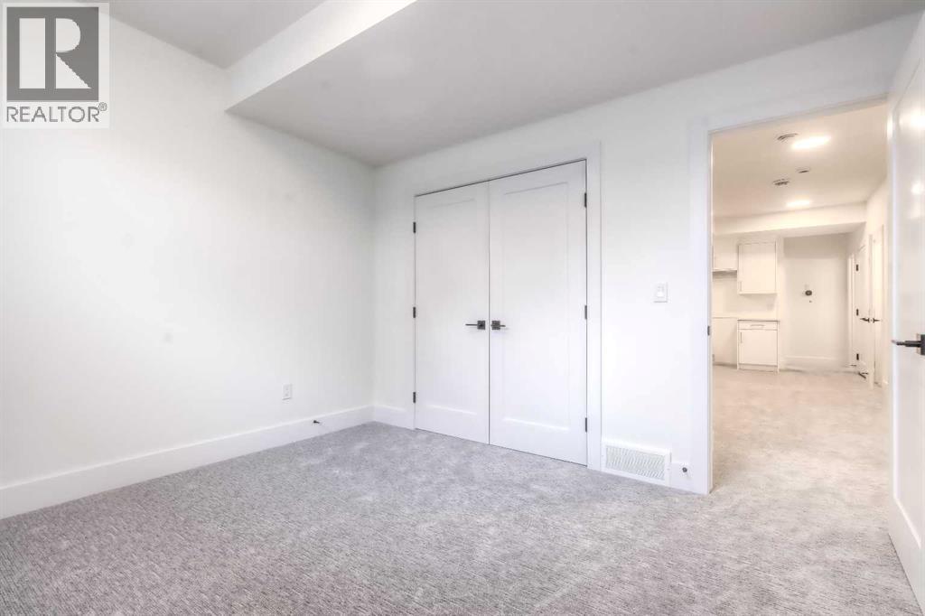 Photo 38 of 2833 25 A Street Sw, Calgary AB