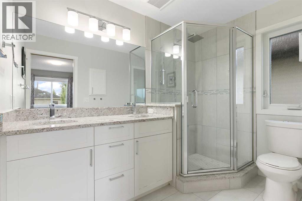 Single Family House for Sale in  Tuscany Ridge Mews NW Tuscany Calgary 