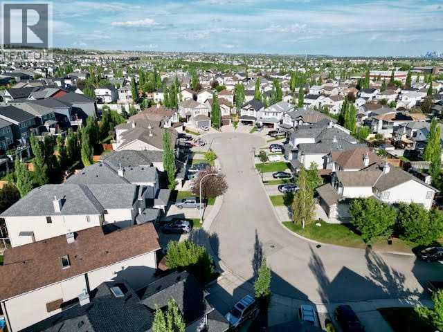 Single Family House for Sale in  Tuscany Ridge Mews NW Tuscany Calgary 