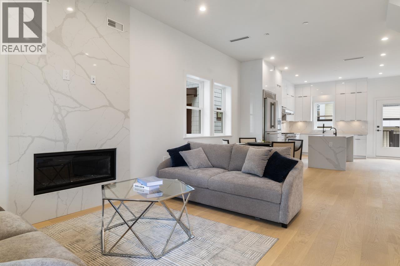 Photo 13 of 1 2022 E 4th Avenue, Vancouver BC