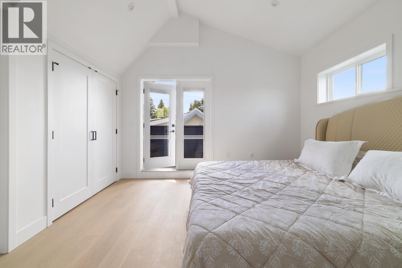 Photo 20 of 1 2022 E 4th Avenue, Vancouver BC