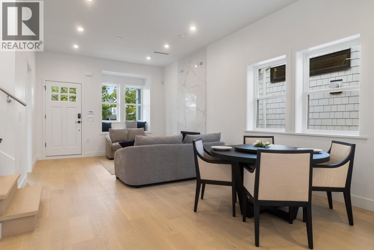 Photo 6 of 1 2022 E 4th Avenue, Vancouver BC