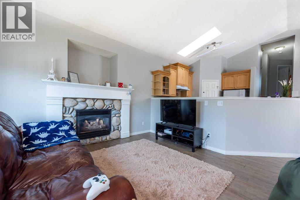 Single Family House 4 Level for Sale in  Erin Circle SE Erin Woods Calgary 