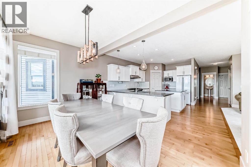 Single Family House for Sale in  St Moritz Terrace SW Springbank Hill Calgary 