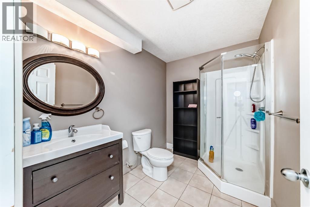 Single Family House for Sale in  St Moritz Terrace SW Springbank Hill Calgary 