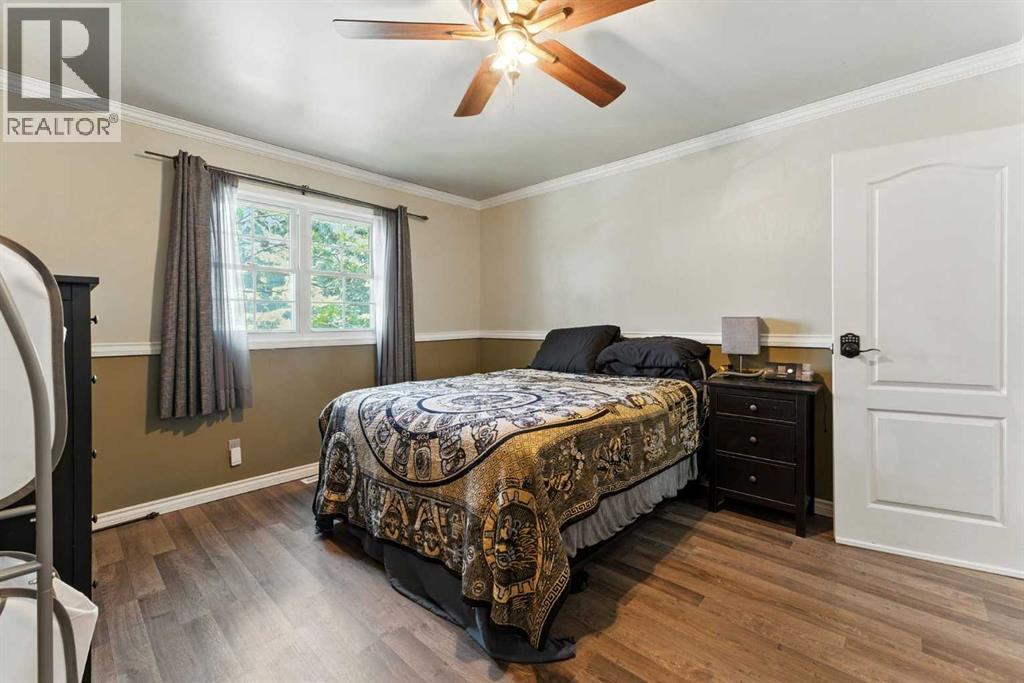 Single Family House 4 Level for Sale in  Castlegrove Place NE Castleridge Calgary 