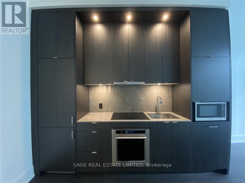 Photo 4 of 712 480 Front Street W, Toronto ON