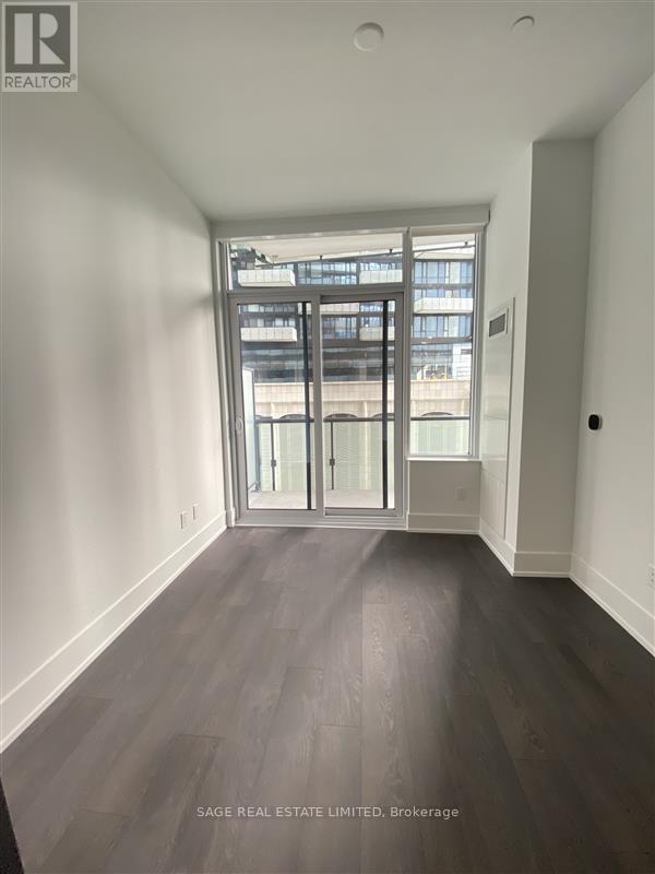 Photo 5 of 712 480 Front Street W, Toronto ON