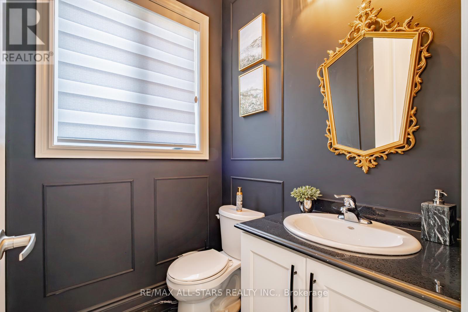 Photo 27 of 7 Ballanview Court, Whitchurchstouffville ON