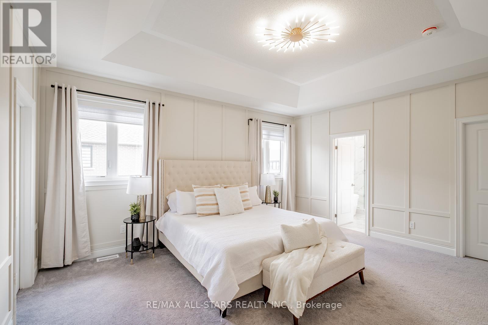 Photo 32 of 7 Ballanview Court, Whitchurchstouffville ON