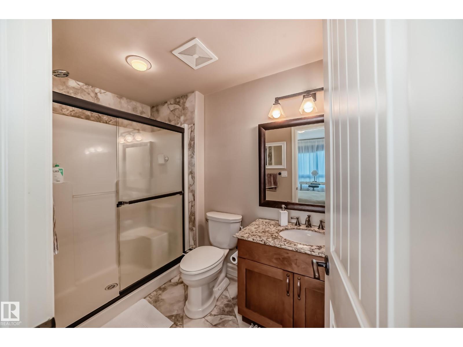 Photo 17 of 225 10142 111 St Nw, Edmonton AB