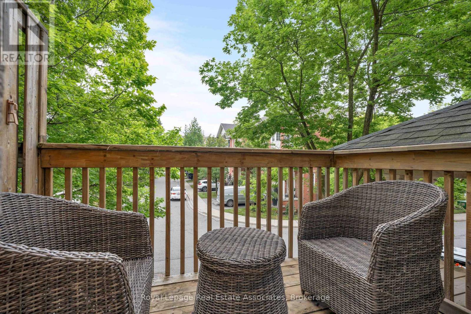 Photo 12 of 32 1130 Cawthra Road, Mississauga ON