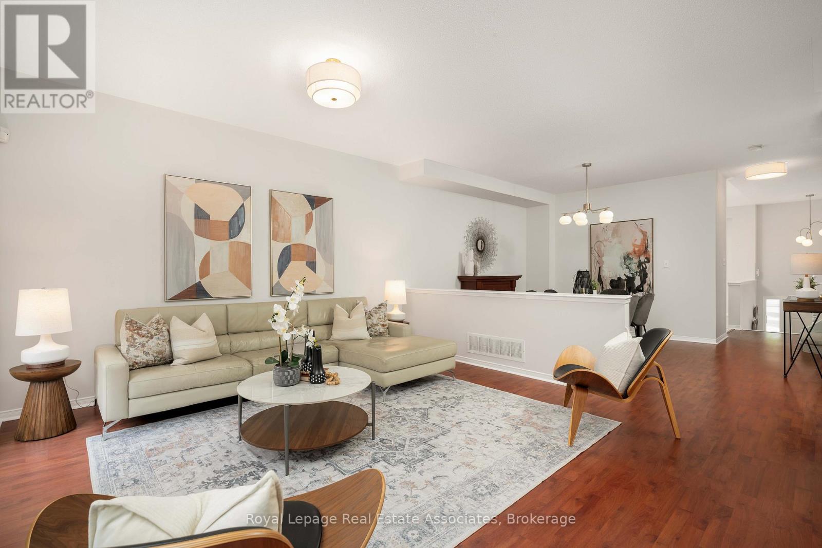 Photo 21 of 32 1130 Cawthra Road, Mississauga ON
