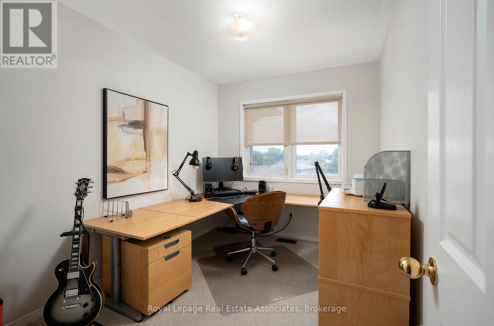 Photo 32 of 32 1130 Cawthra Road, Mississauga ON