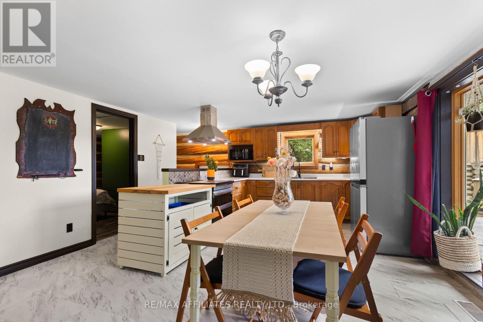 Photo 10 of 788 French Line Road, Lanark Highlands ON