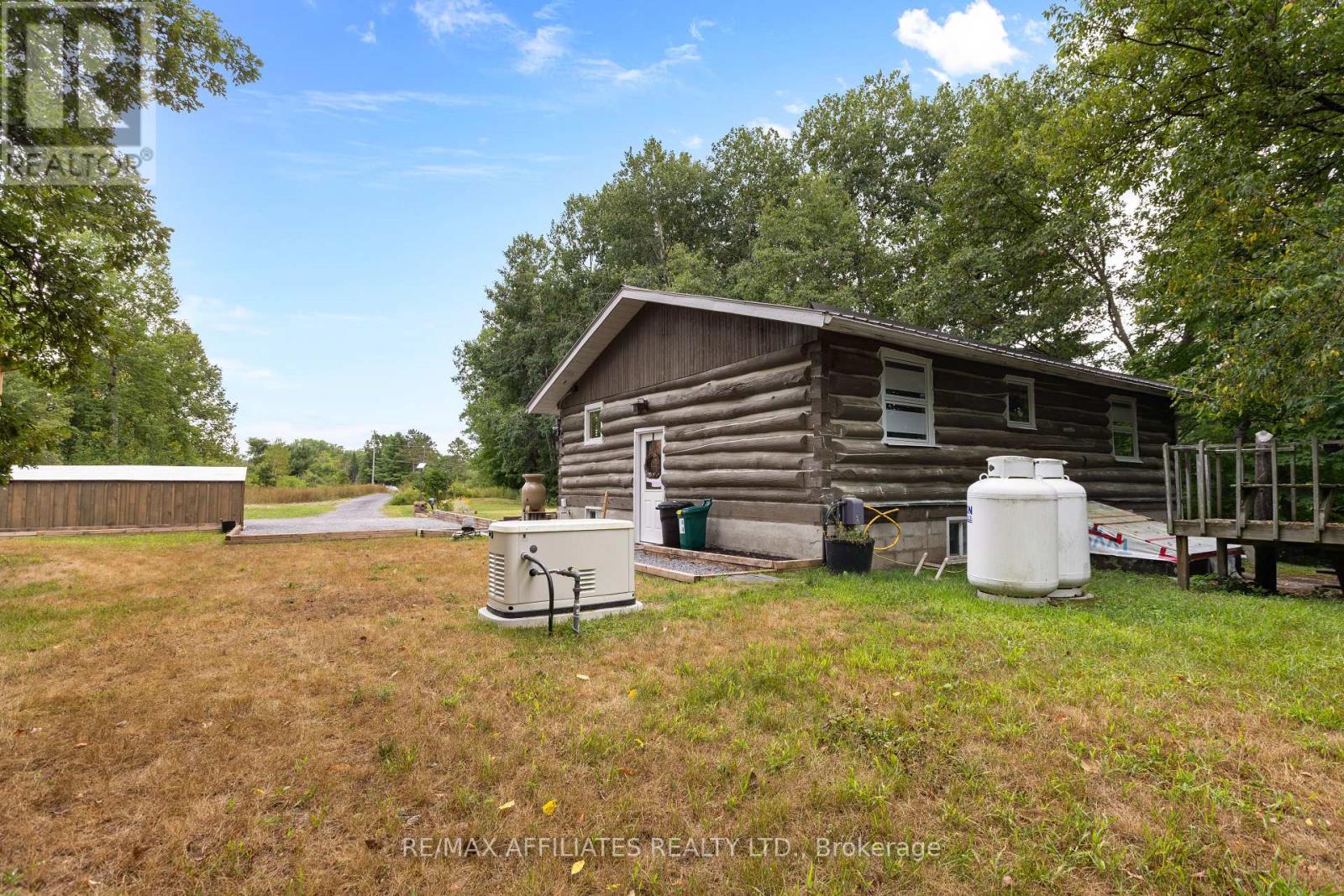 Photo 33 of 788 French Line Road, Lanark Highlands ON