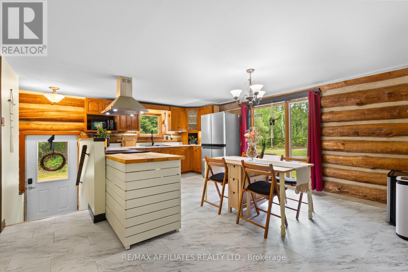 Photo 9 of 788 French Line Road, Lanark Highlands ON
