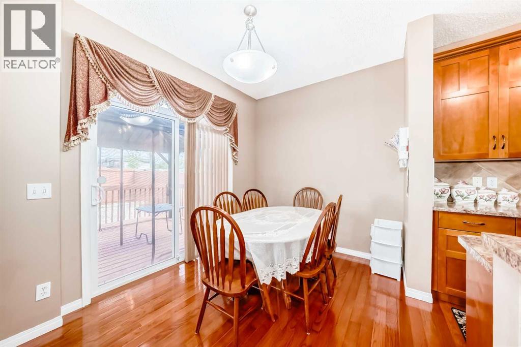 Photo 11 of 148 Saddlecrest Gardens Ne, Calgary AB