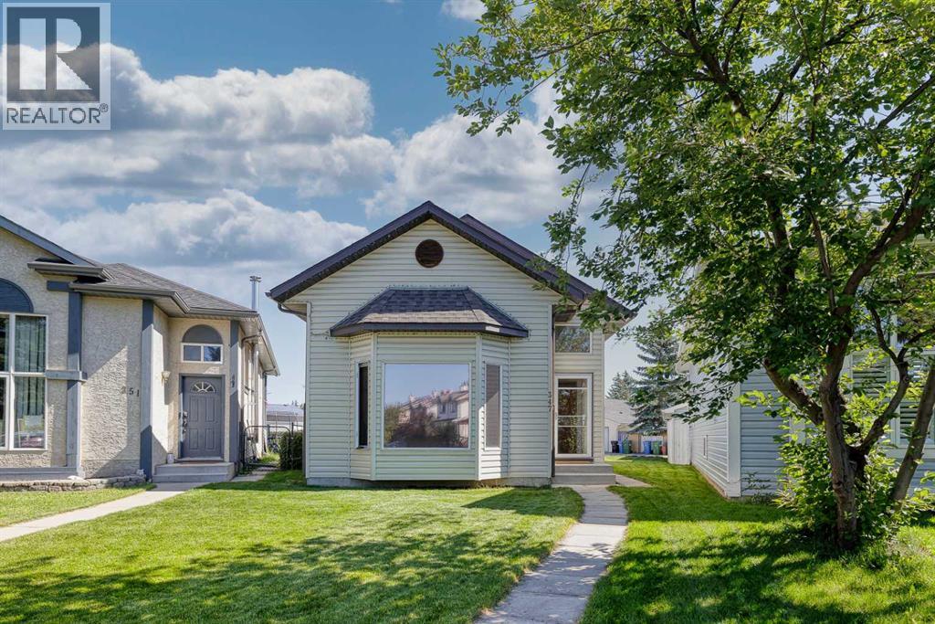 347 Coverdale Court NE, Calgary, Alberta