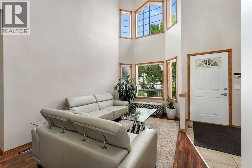Single Family House for Sale in  Coral Keys Villas NE Coral Springs Calgary 