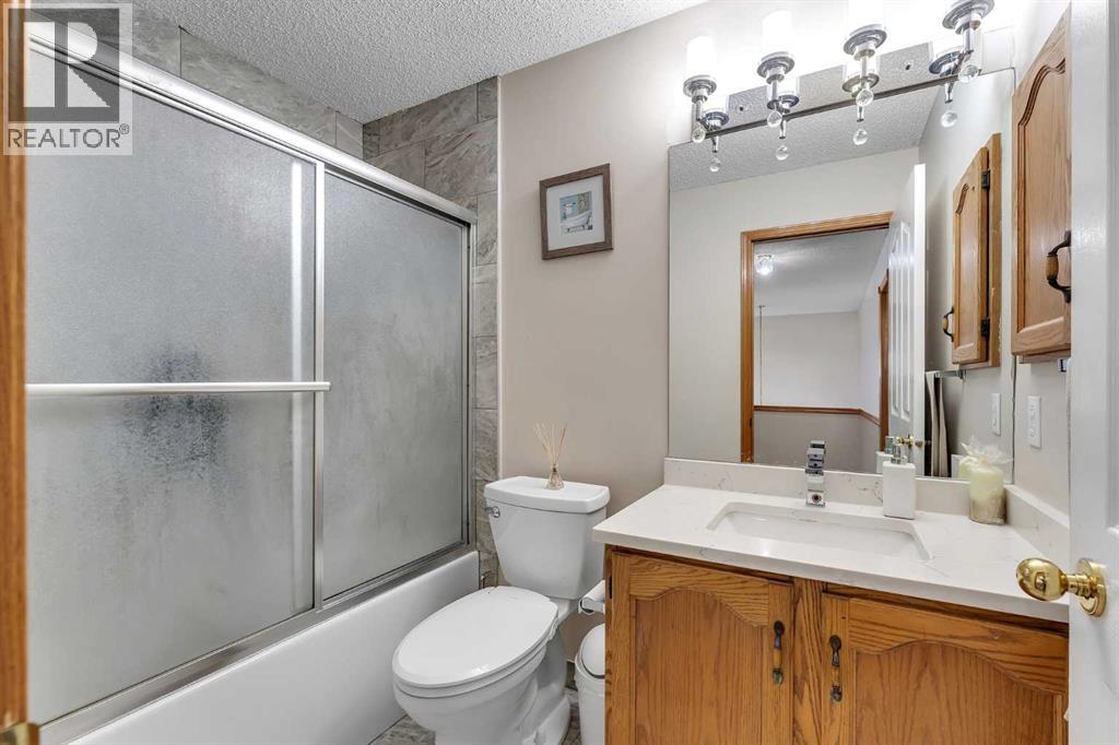 Single Family House for Sale in  Coral Keys Villas NE Coral Springs Calgary 
