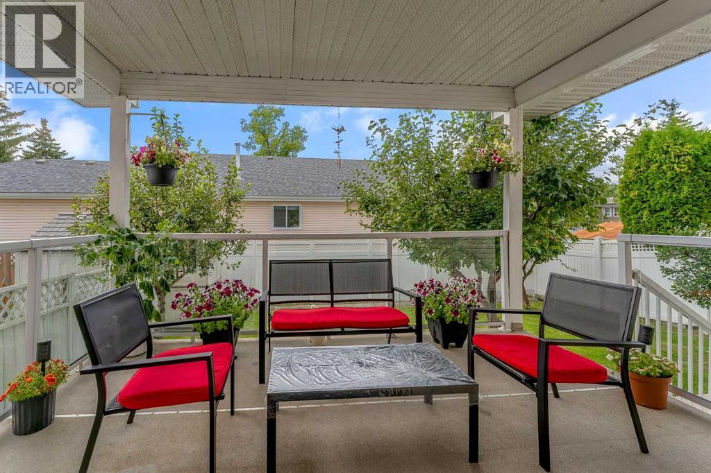 Single Family House for Sale in  Coral Keys Villas NE Coral Springs Calgary 