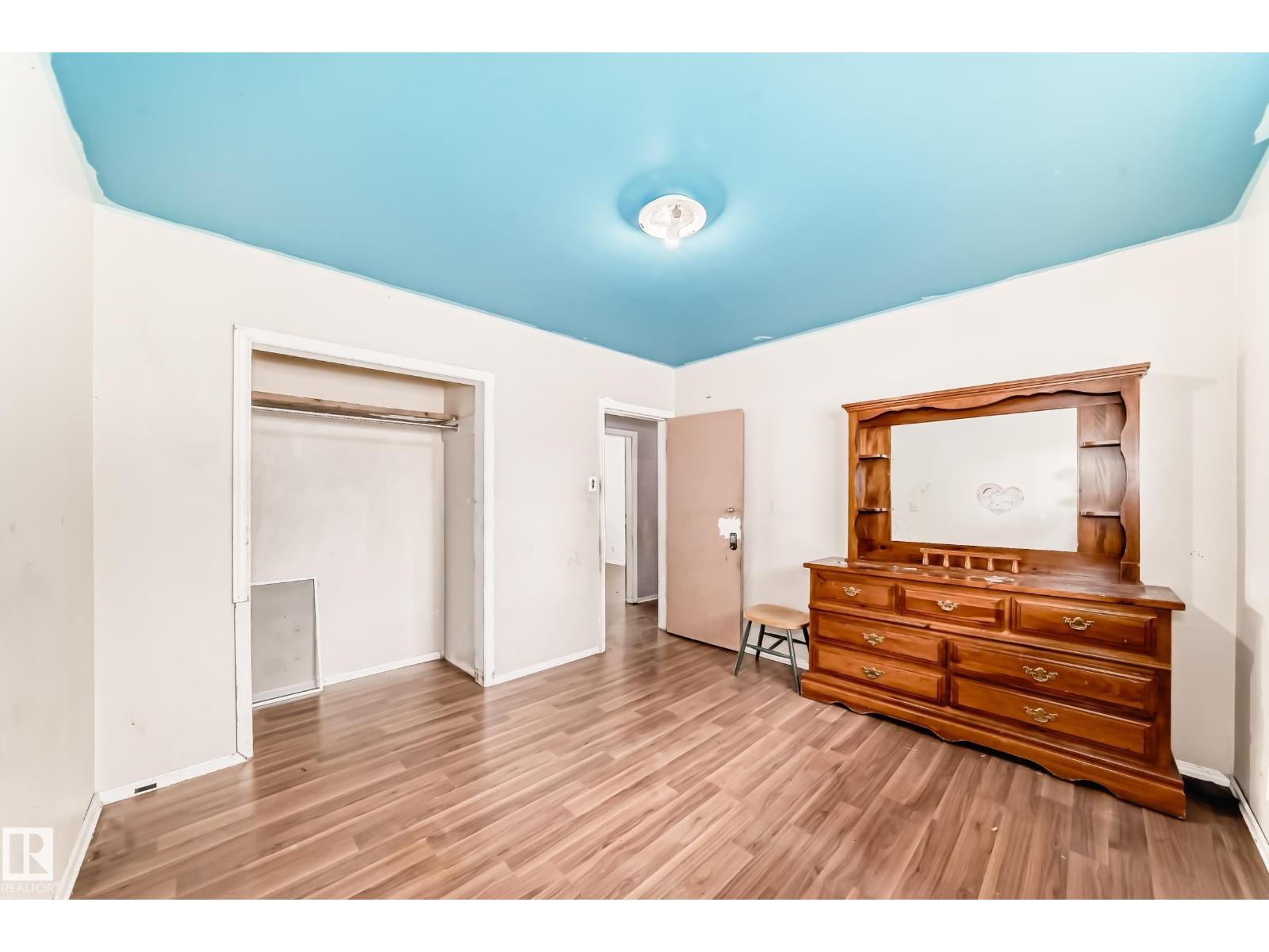 Photo 22 of 8303 124 Av Nw, Edmonton AB
