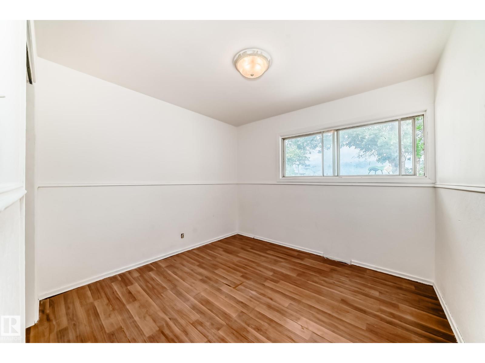 Photo 28 of 8303 124 Av Nw, Edmonton AB