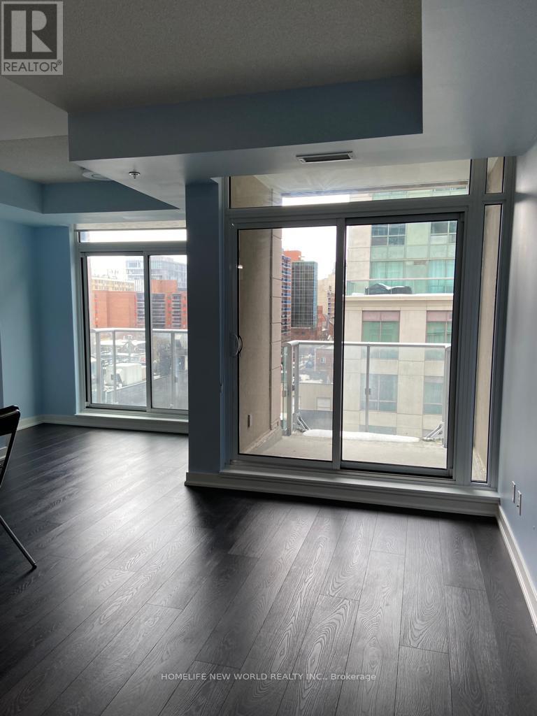 Photo 5 of 702 199 Richmond Street W, Toronto ON