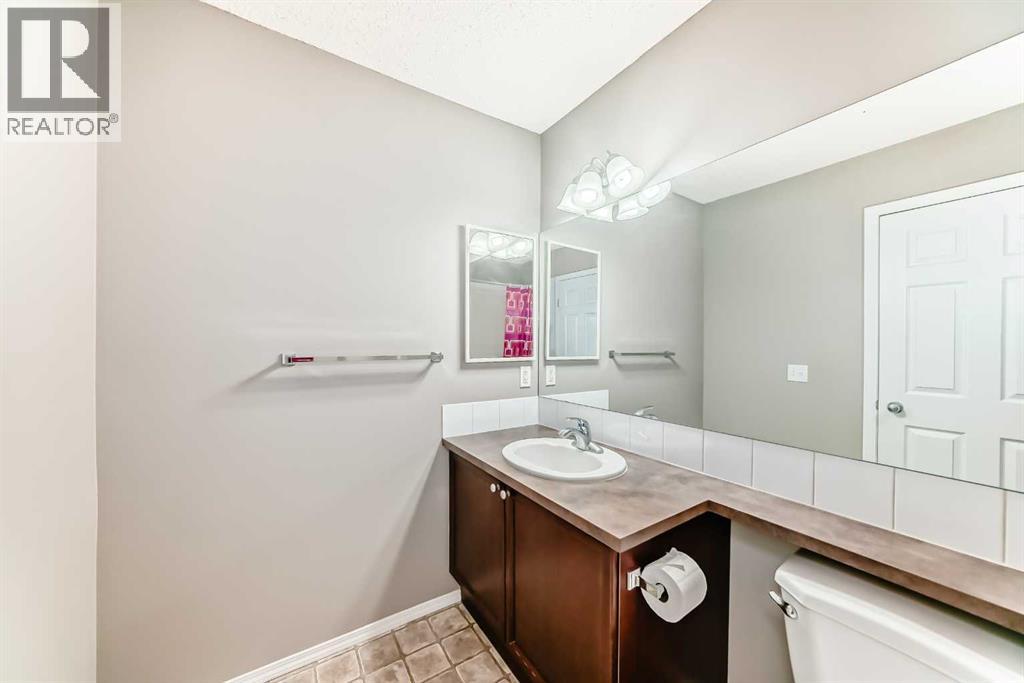 Photo 37 of 135 Copperstone Grove Se, Calgary AB