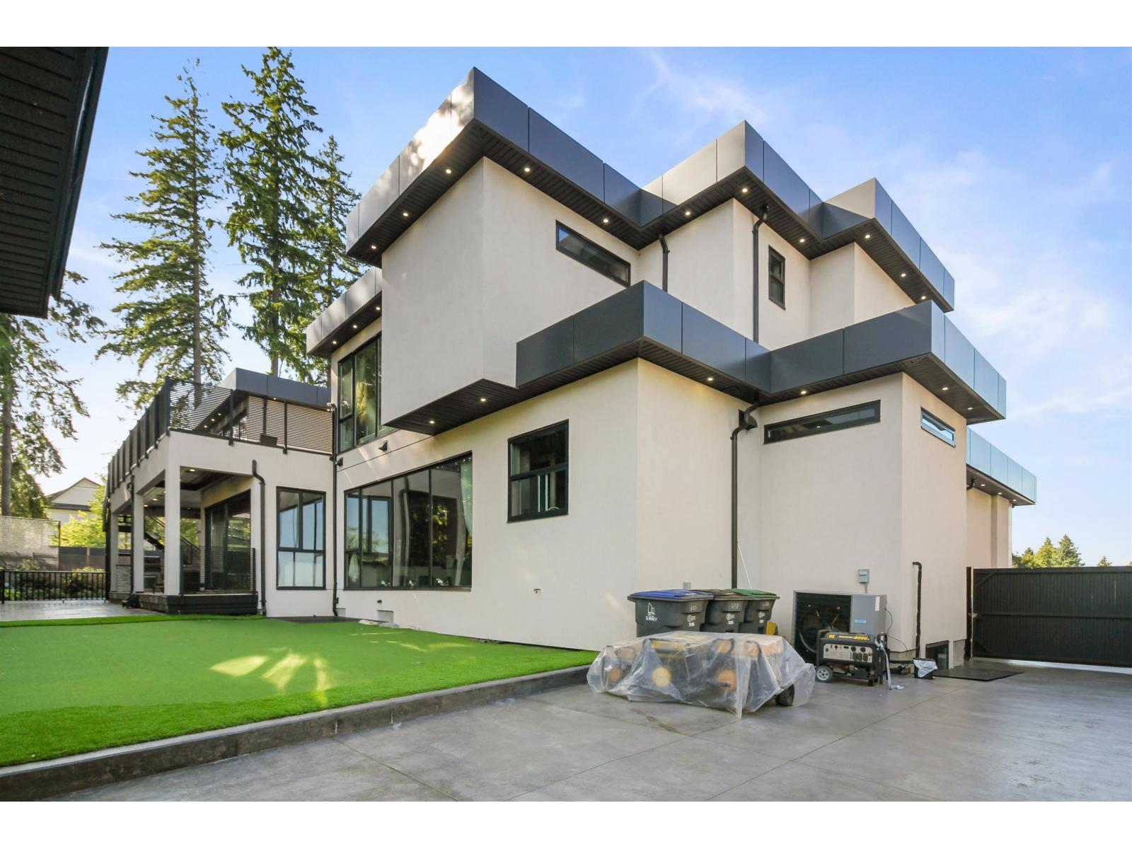Photo 36 of 6127 152 A Street, Surrey BC