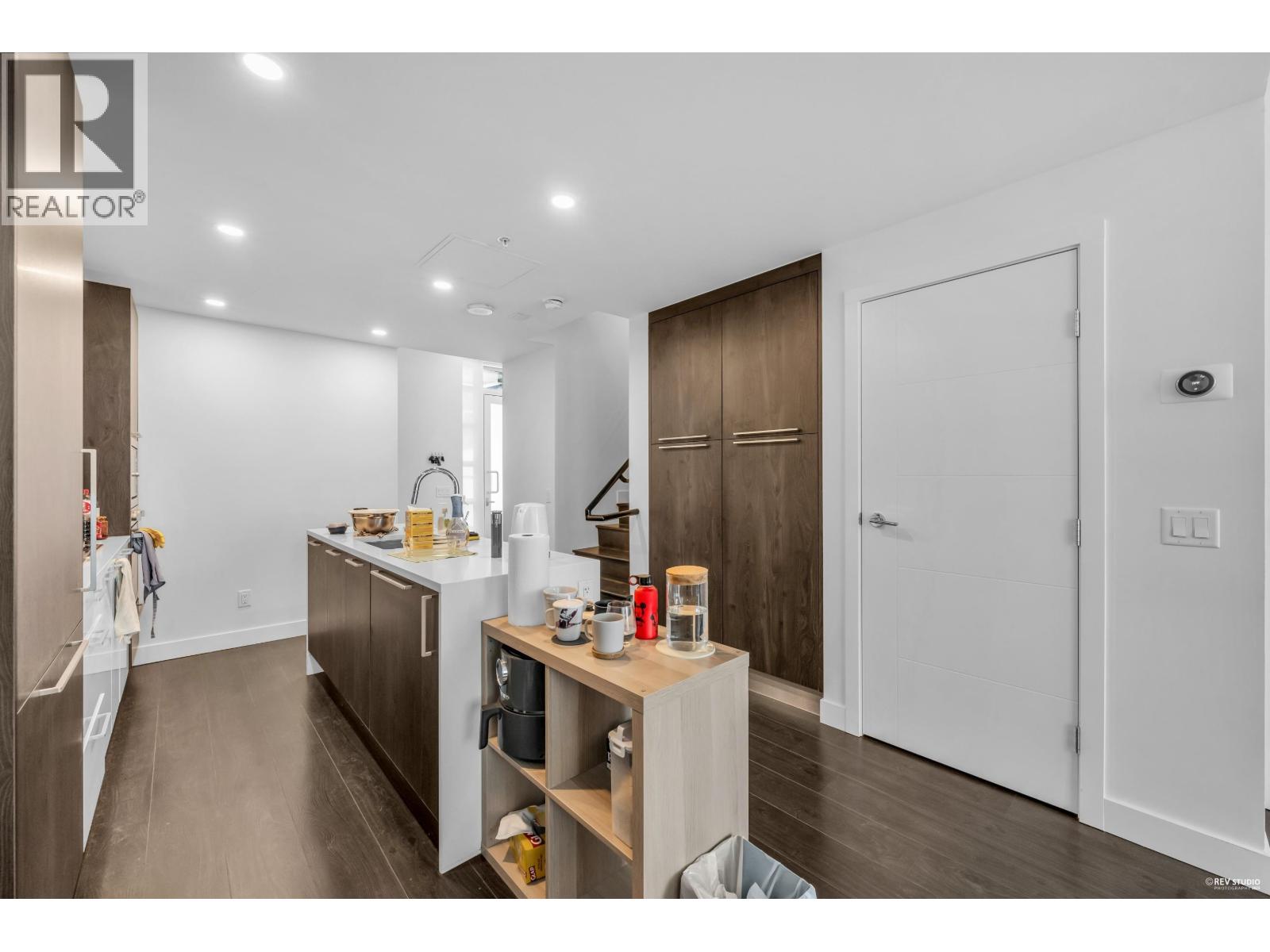 TH3 6398 SILVER AVENUE, Burnaby