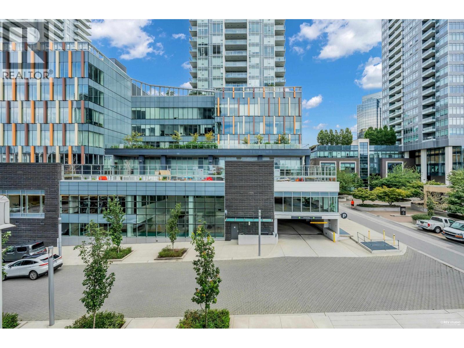 TH3 6398 SILVER AVENUE, Burnaby