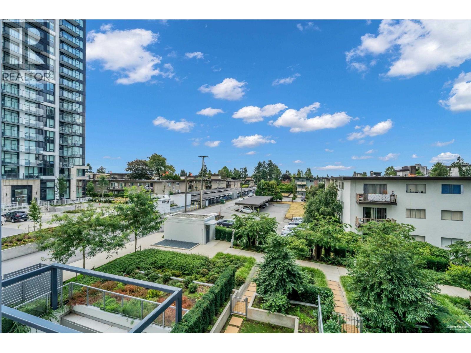 TH3 6398 SILVER AVENUE, Burnaby