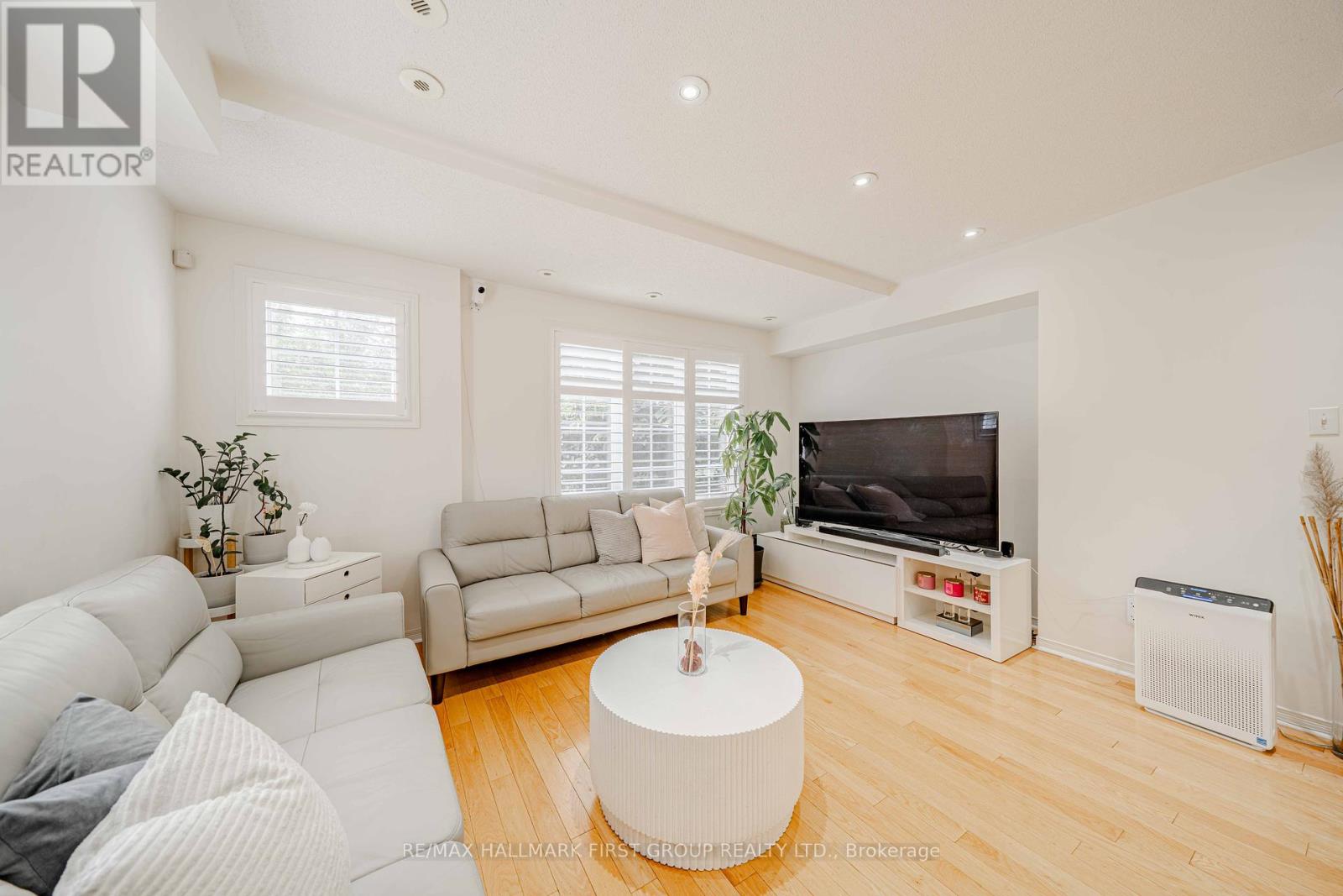Photo 47 of 1 2790 Eglinton Avenue E, Toronto ON