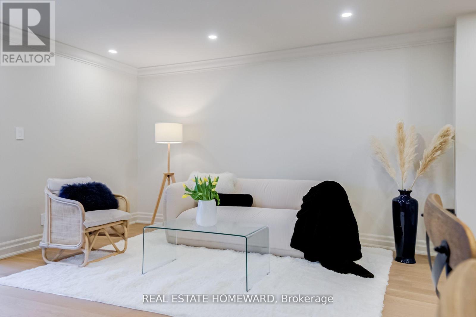 Photo 16 of Th 10 100 Arbors Lane, Vaughan ON