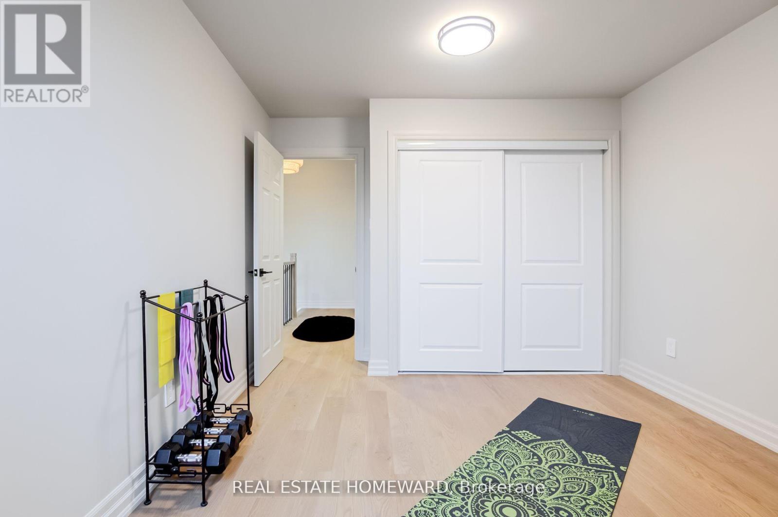 Photo 30 of Th 10 100 Arbors Lane, Vaughan ON