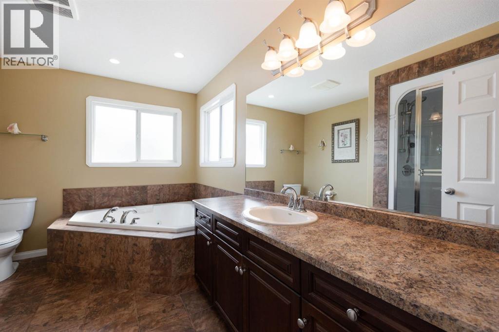 Photo 19 of 155 Pew Lane, Fort Mcmurray AB
