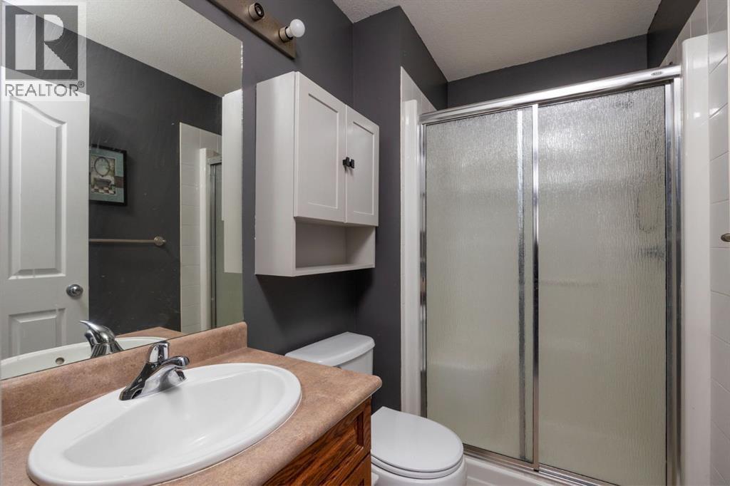 Photo 11 of 30 411 Williams Drive, Fort Mcmurray AB