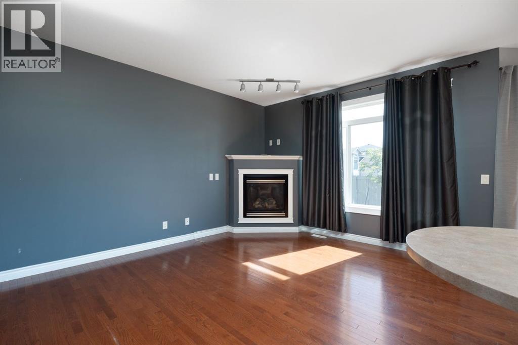 Photo 2 of 30 411 Williams Drive, Fort Mcmurray AB