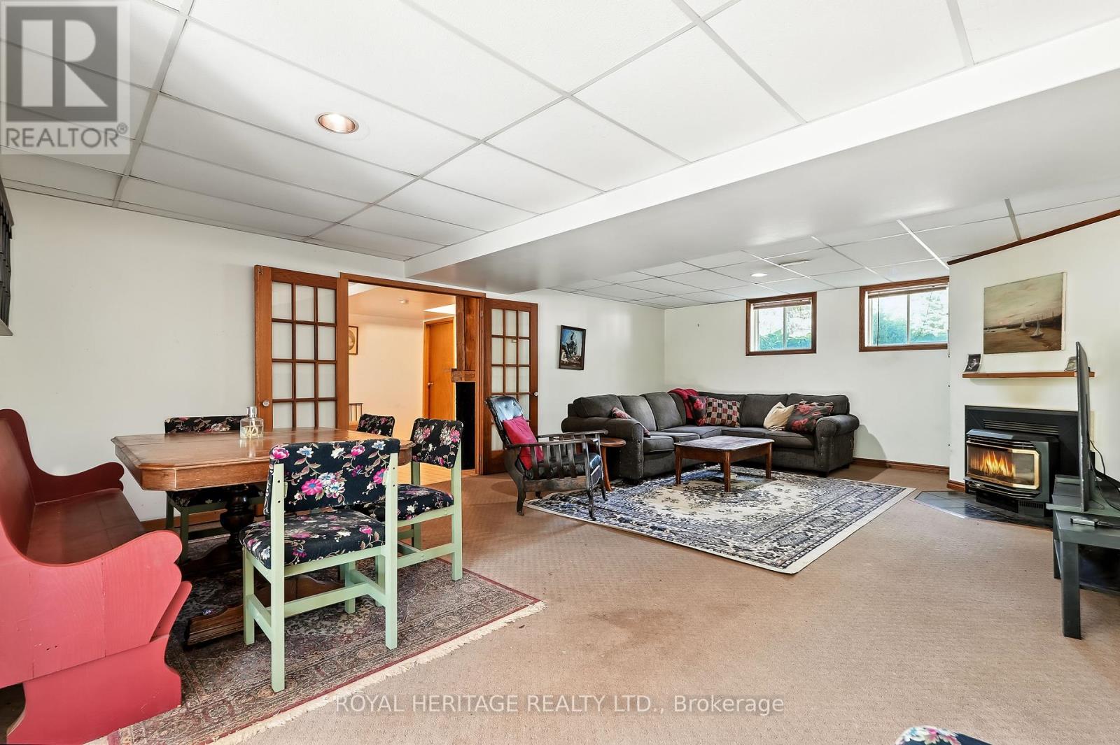 Single Family House Raised bungalow for Sale in  HALIBURTON COUNTY ROAD  ROAD Highlands East (Glamorgan) 