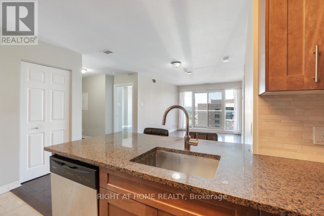 Photo 22 of 2802 242 Rideau Street, Ottawa ON