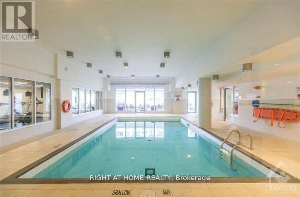 Photo 9 of 2802 242 Rideau Street, Ottawa ON