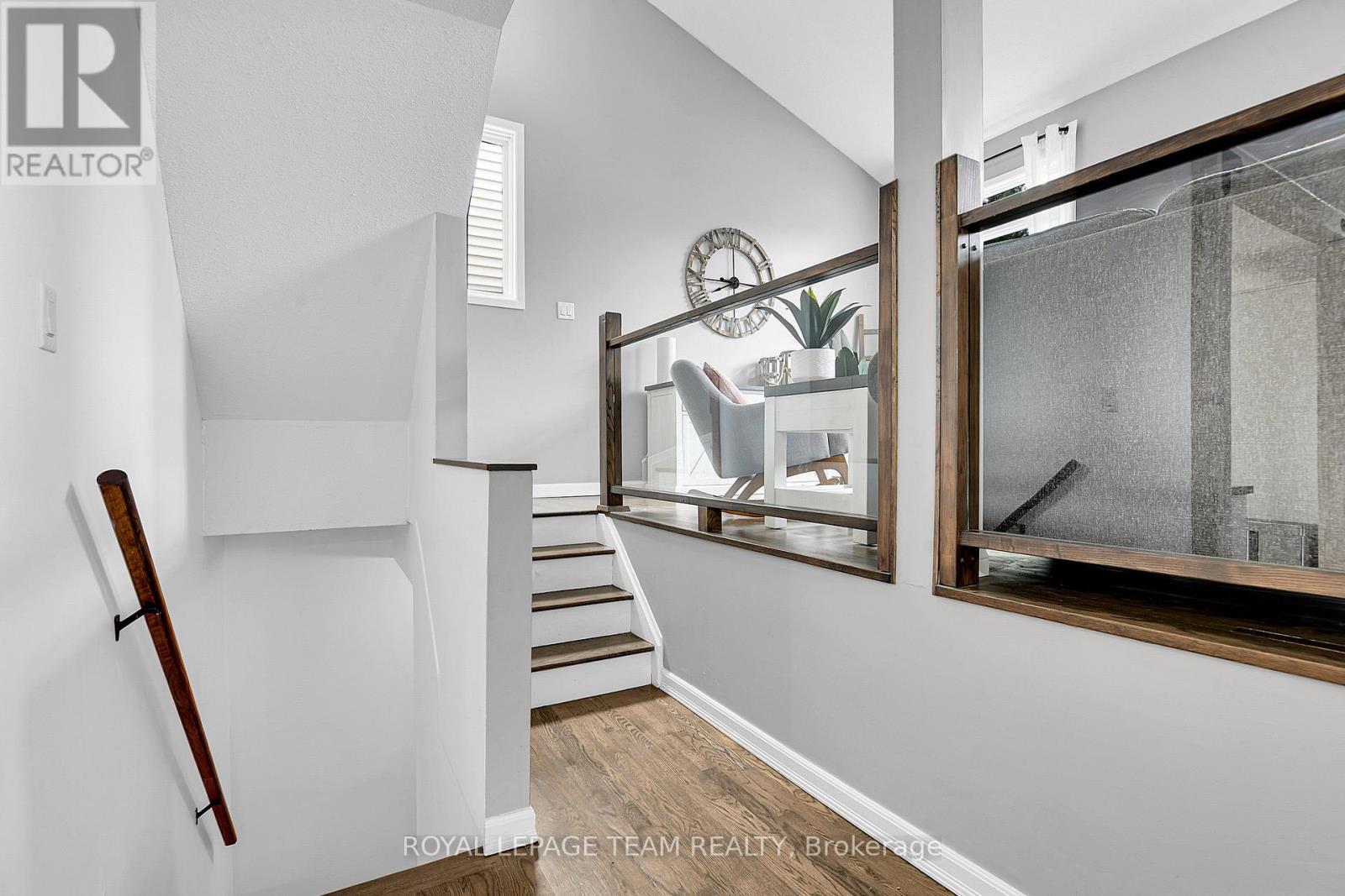 Photo 5 of 6405 St Louis Drive, Ottawa ON