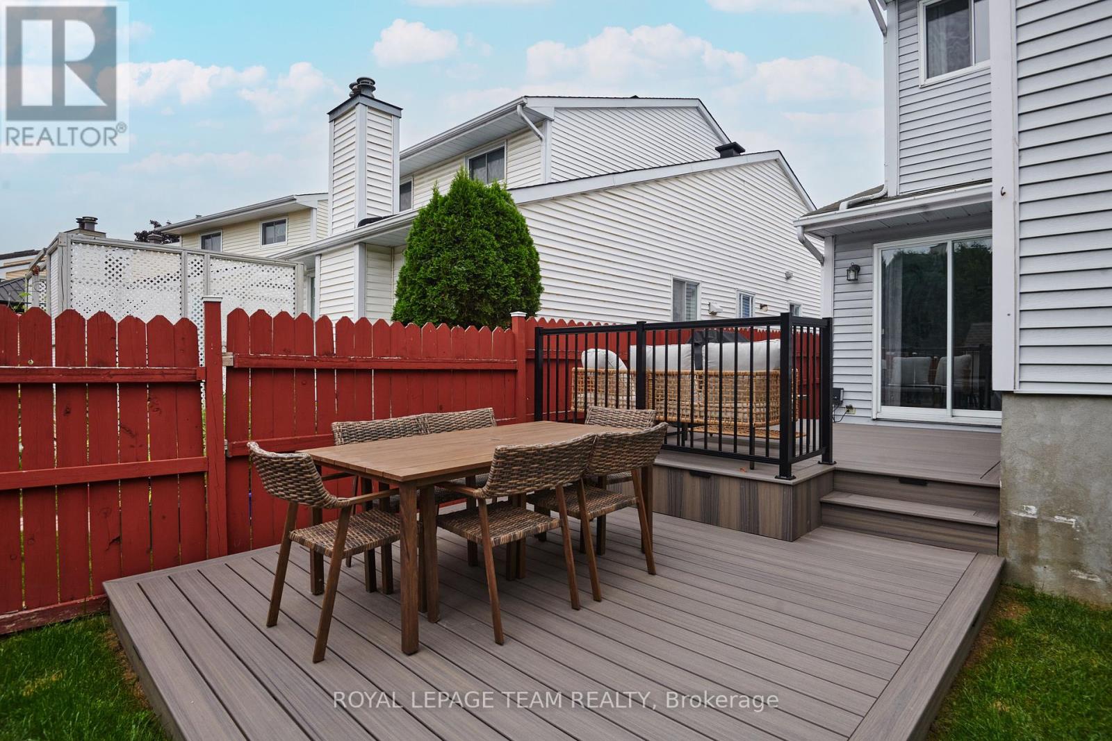 Photo 18 of 6405 St Louis Drive, Ottawa ON