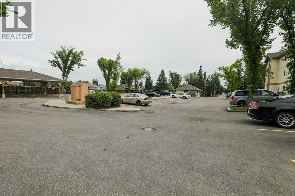 Photo 6 of 316 485 Red Crow Boulevard W, Lethbridge AB