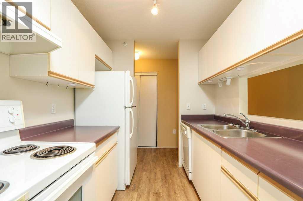 Photo 12 of 316 485 Red Crow Boulevard W, Lethbridge AB