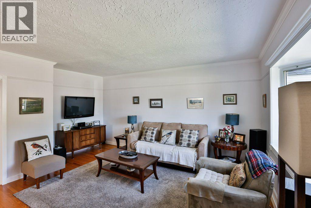 Single Family House Bungalow for Sale in   Street S Glendale Lethbridge 