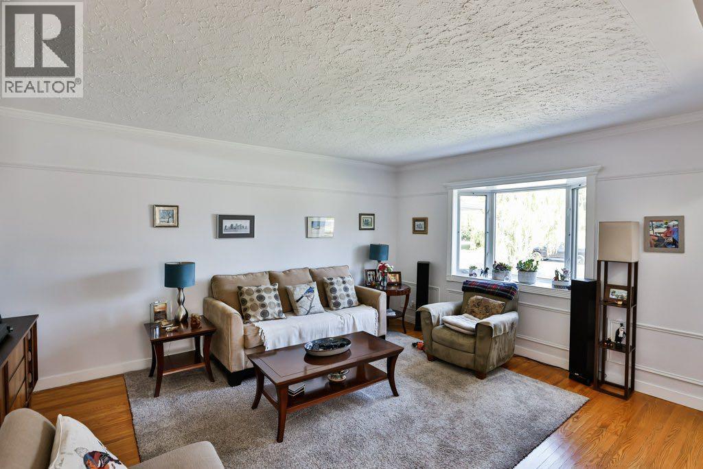 Single Family House Bungalow for Sale in   Street S Glendale Lethbridge 